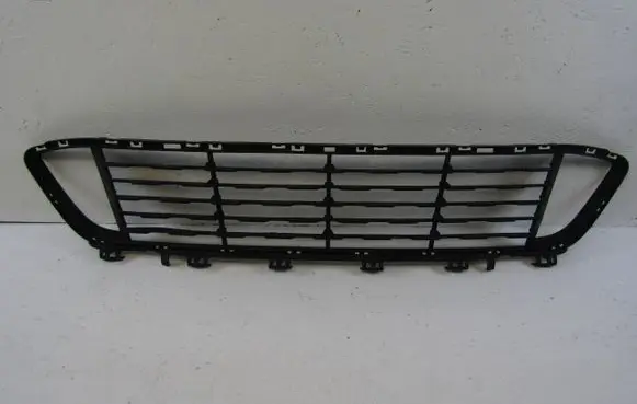 Front bumper lower grill