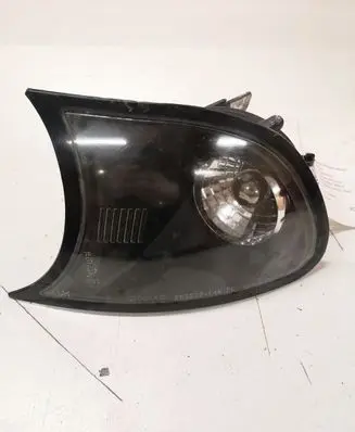 BMW 3 E46 Front indicator light SK3322E46