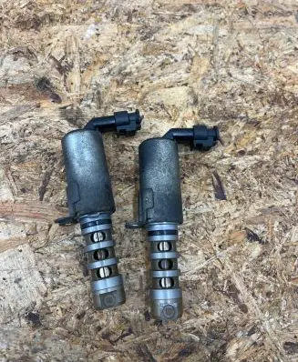 Audi A6 S6 C6 4F Camshaft vanos timing valve 06E109257I