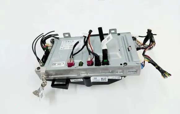 Tesla Model 3 Engine control unit/module ECU 166786-05-C