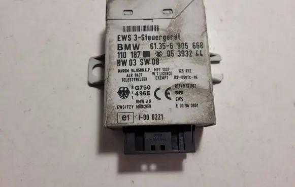 BMW 5 E39 Immobilizer control unit/module 61356905668 05393244 110187