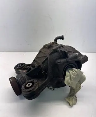 Jaguar XE Rear differential GX734A213FD