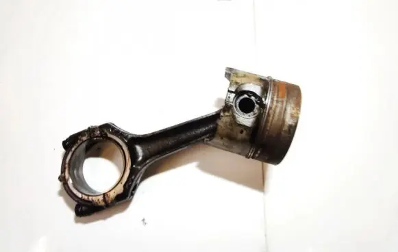 Renault Megane I Piston with connecting rod