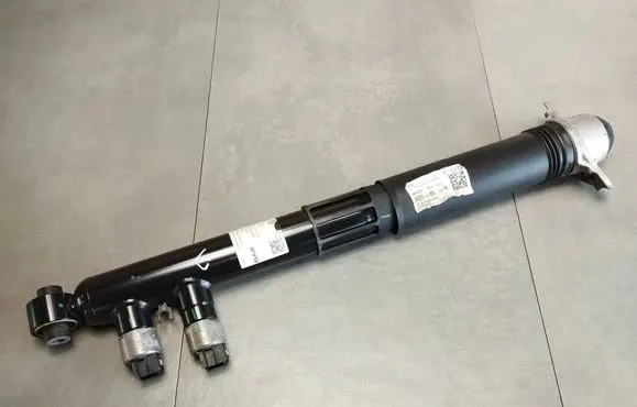 Volkswagen Tiguan Rear shock absorber/damper 5QS512037BL