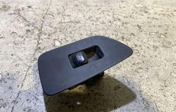 Volvo XC90 Electric window control switch