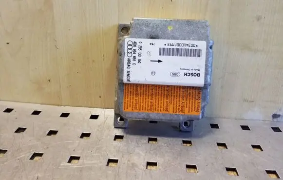Audi A8 S8 D2 4D Airbag control unit/module 0285001150 8A0959655C