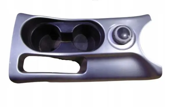 Cup holder front