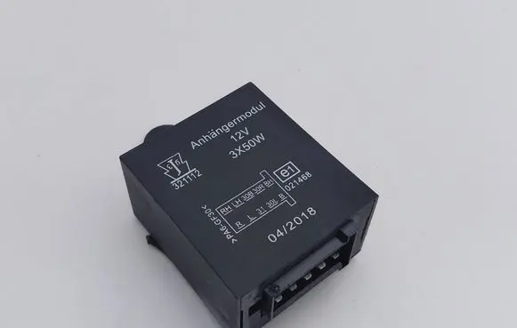 Renault Espace - Grand espace IV Tow bar trailer control unit/module 321112 021468