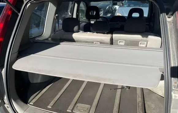 Nissan X-Trail T30 Loading door sun blind/shade 