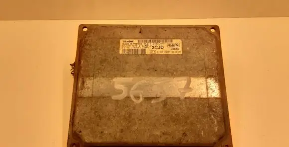 Ford Fiesta Engine control unit/module S120977315 6S6112A650FD 5657