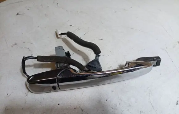 Mazda CX-9 Front door exterior handle