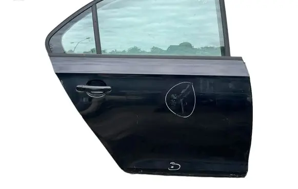 Seat Toledo IV (NH) Rear door 5JA833312