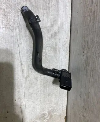 Audi A3 S3 8V Exhaust gas pressure sensor 04L906051B