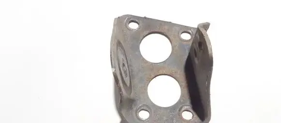 Volkswagen Golf IV Bracket in trunk/boot 