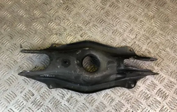 Mercedes-Benz C W205 Rear upper control arm/wishbone A2053521900