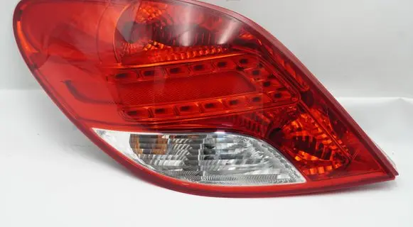 Peugeot 207 Rear/tail lights 9686566080