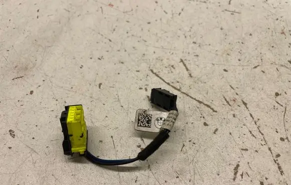 BMW 3 F30 F35 F31 Airbag squib ring wiring 307569850