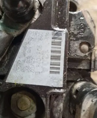 Skoda Octavia Mk1 (1U) Generator/alternator 028903028E 0124515010