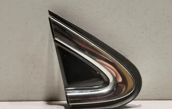 Lexus RX 450H Fender end trim 6011748030