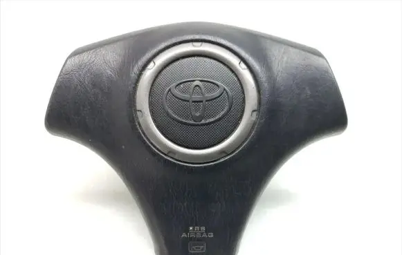 Toyota RAV 4 (XA20) Steering wheel airbag 8419802