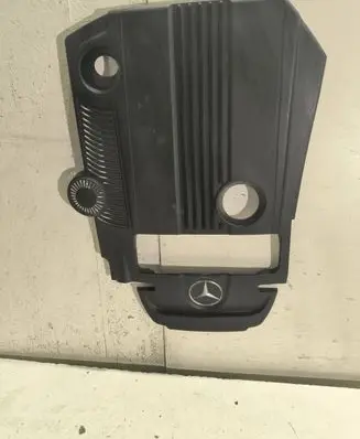 Mercedes-Benz E W212 Engine cover (trim) A2710101267
