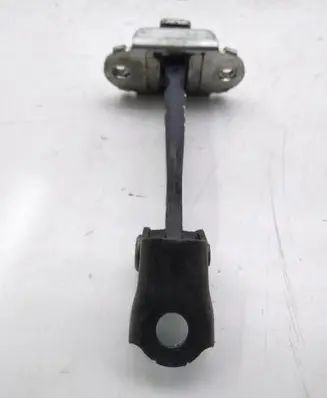 Nissan Qashqai Front door check strap stopper