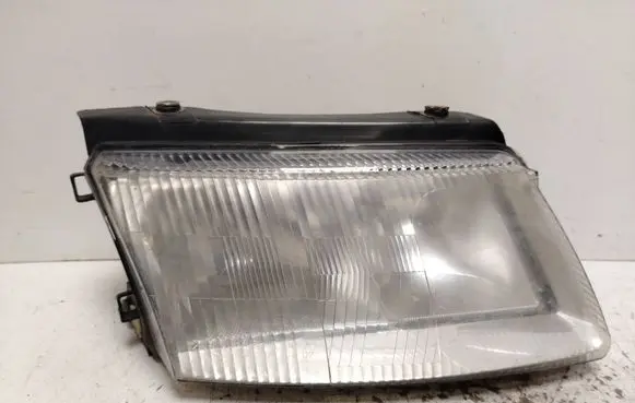 Volkswagen PASSAT B5 Headlight/headlamp 10328