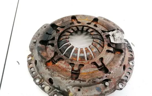 Nissan Almera Tino Pressure plate 