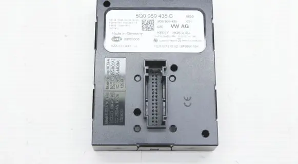 Skoda Fabia Mk3 (NJ) Keyless (KESSY) go control unit/module 5Q0959435C