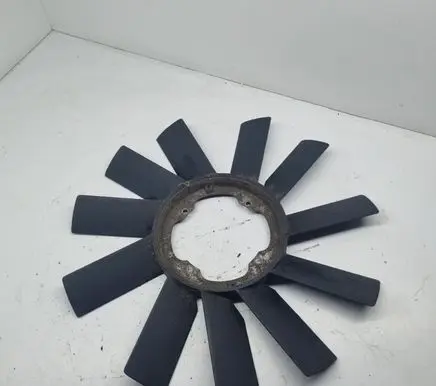 BMW 3 E36 Fan impeller 17233639
