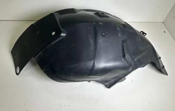 Ford Mustang V Front wheel arch liner splash guards AR3316A563AF