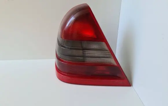 Mercedes-Benz C W202 Rear/tail lights