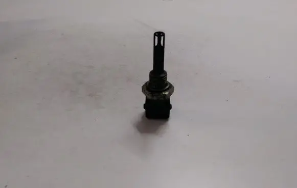 Land Rover Freelander Intake air temperature sensor 0824111003