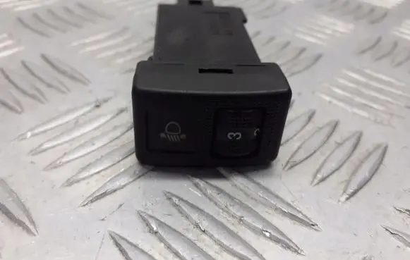 Mazda 5 Light relay 134139