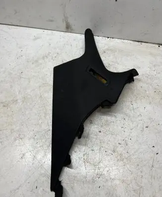 Mercedes-Benz C W204 (D)pillar trim (top) A2046900725