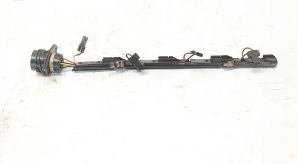 Volkswagen PASSAT B6 Fuel injector wires 038971803