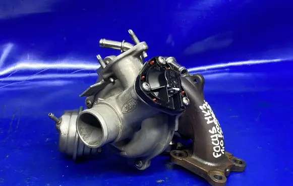 Ford Focus Turbo CM5G6K682GB
