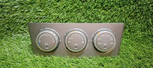 Subaru Forester SG Climate control unit 72311SA081 5037223595 DC12V58302BA