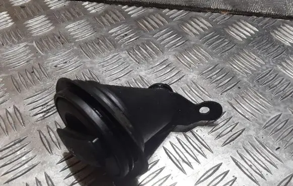 Audi A6 S6 C6 4F Oil fill pipe 059103482C