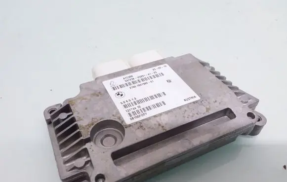 BMW 5 E60 E61 Other control units/modules 7607980 S97238 U3291