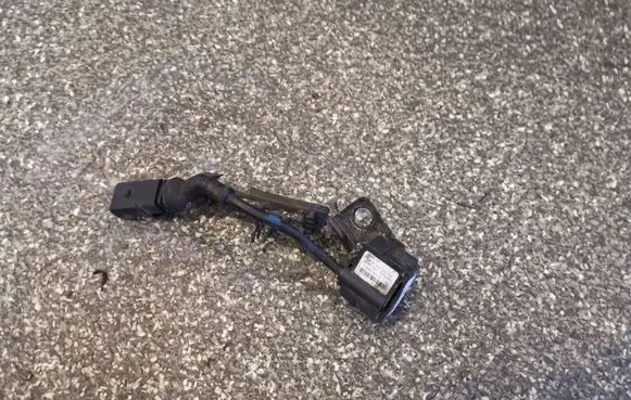 Audi A8 S8 D3 4E Sensor 4E0616576J