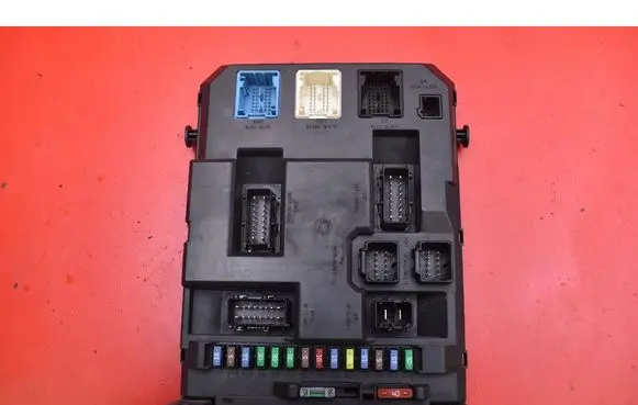 Citroen C3 Fuse box set 9666952280