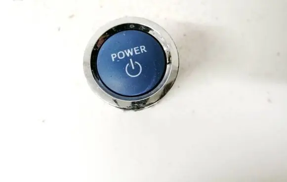 Engine start stop button switch