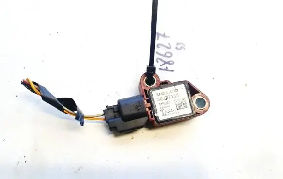 Mercedes-Benz B W245 Airbag deployment crash/impact sensor 30737138 8840a6
