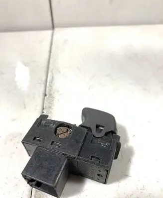 Volvo V70 Electric window control switch 9472275