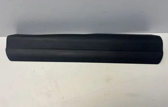 BMW i4 Front sill trim cover 7491188