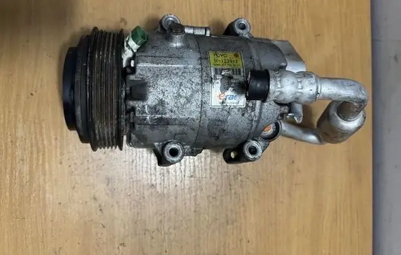 SsangYong Korando Air conditioning (A/C) compressor (pump) 6721303611