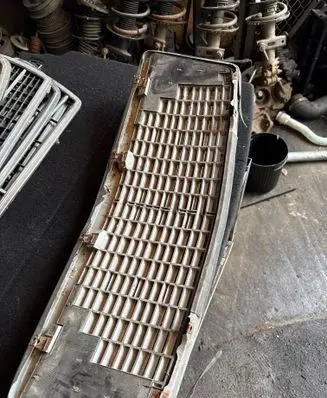 Mercedes-Benz S W140 Front grill SP2942R 31110