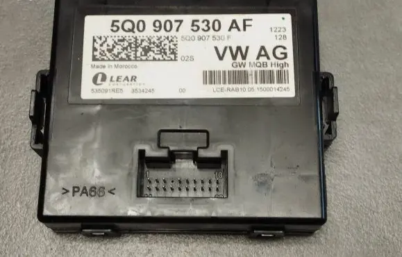 Volkswagen Golf VII Gateway control module 5Q0907530AF