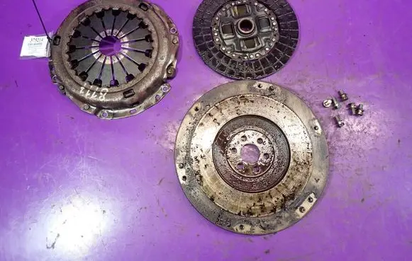 Toyota Yaris Verso Clutch set kit 3G12191